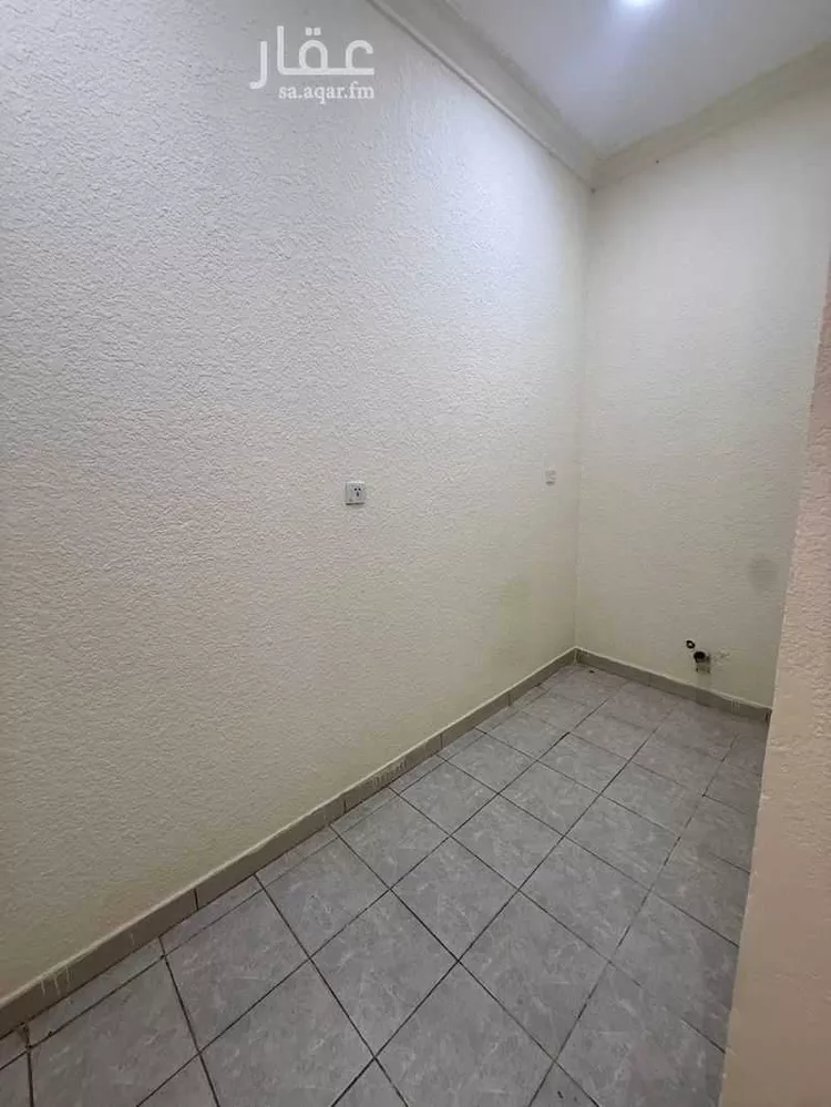 عمارة للإيجار في شارع عبدالقادر الجزائري, حي الدار البيضاء, مدينة الرياض, منطقة الرياض صورة 4