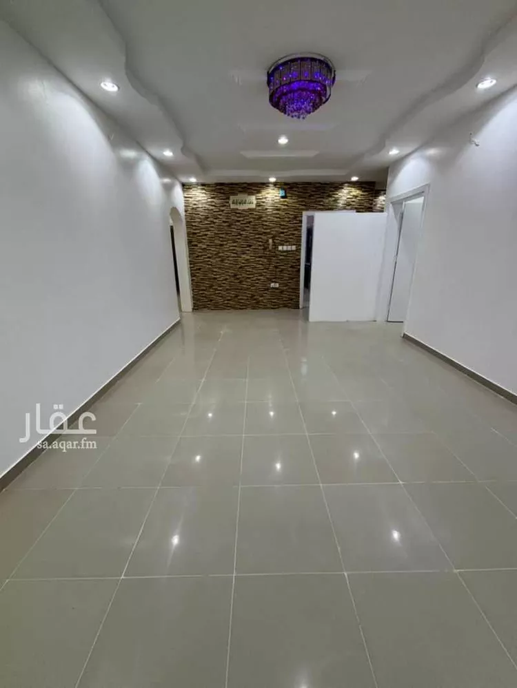 شقة للبيع في شارع ابن حامد الغرناطي ، حي الحلقة الغربية ، الطائف ، الطائف صورة 3