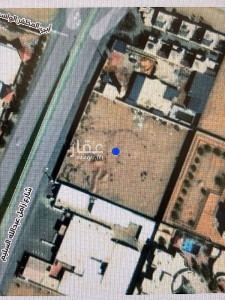 مزرعة للبيع في شارع زامل العبدالله السليم, حي الدوحة, مدينة عنيزه, منطقة القصيم