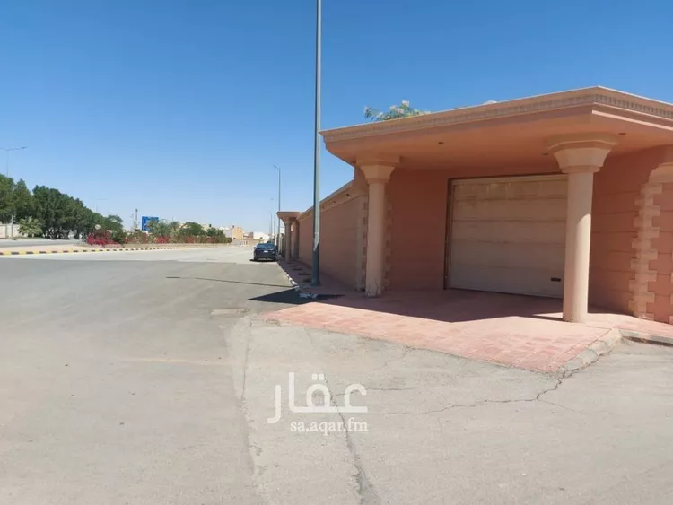 فيلا للبيع في شارع جادة الجمل, حي الريان, مدينة عنيزه, منطقة القصيم صورة 4