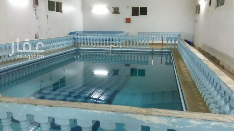 استراحة للبيع في شارع السيف الآمدي, حي الرمال, مدينة عنيزه, منطقة القصيم