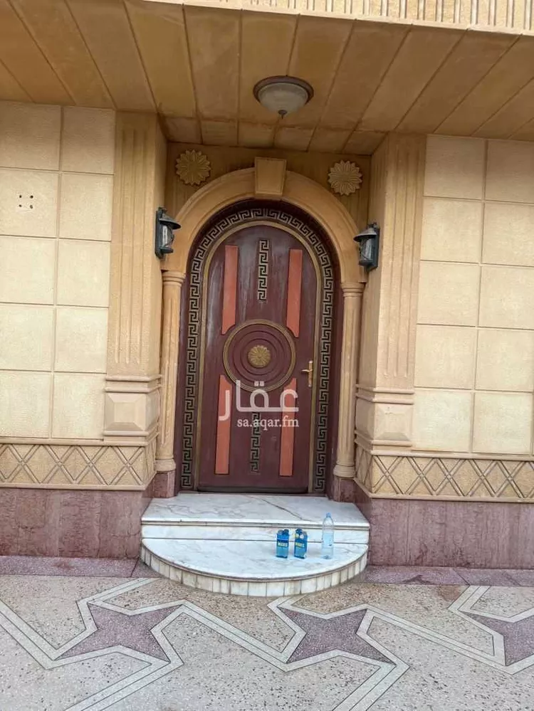 فيلا للإيجار في شارع شهيد الدين ثم الوطن أحمد صالح الذبياني ، حي غرناطة ، الرياض ، منطقة الرياض صورة 2