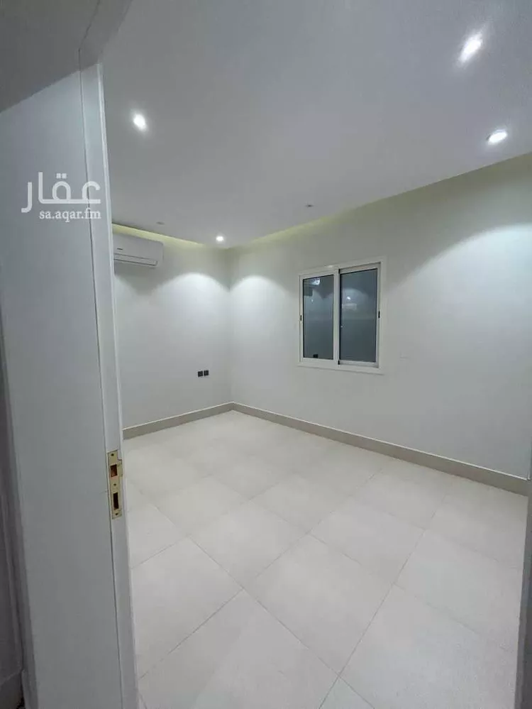 شقة للإيجار في شارع الشيخ عبدالله بن جبرين, حي القيروان, مدينة الرياض, منطقة الرياض صورة 2