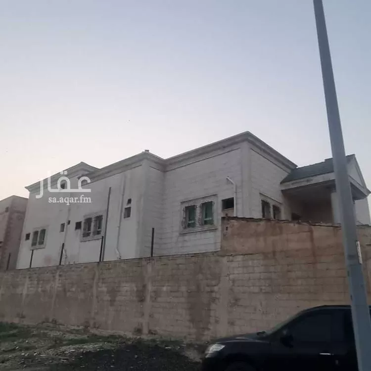 فيلا للبيع في شارع عتبة بن عمرو الانصاري, حي أحد, مدينة الدمام, المنطقة الشرقية صورة 3