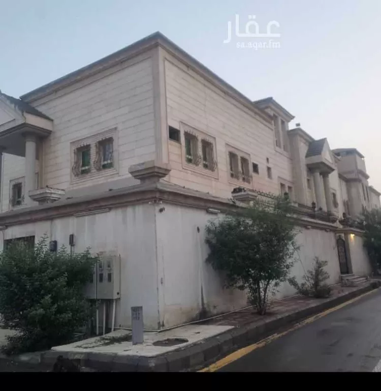 فيلا للبيع في شارع عتبة بن عمرو الانصاري, حي أحد, مدينة الدمام, المنطقة الشرقية صورة 2