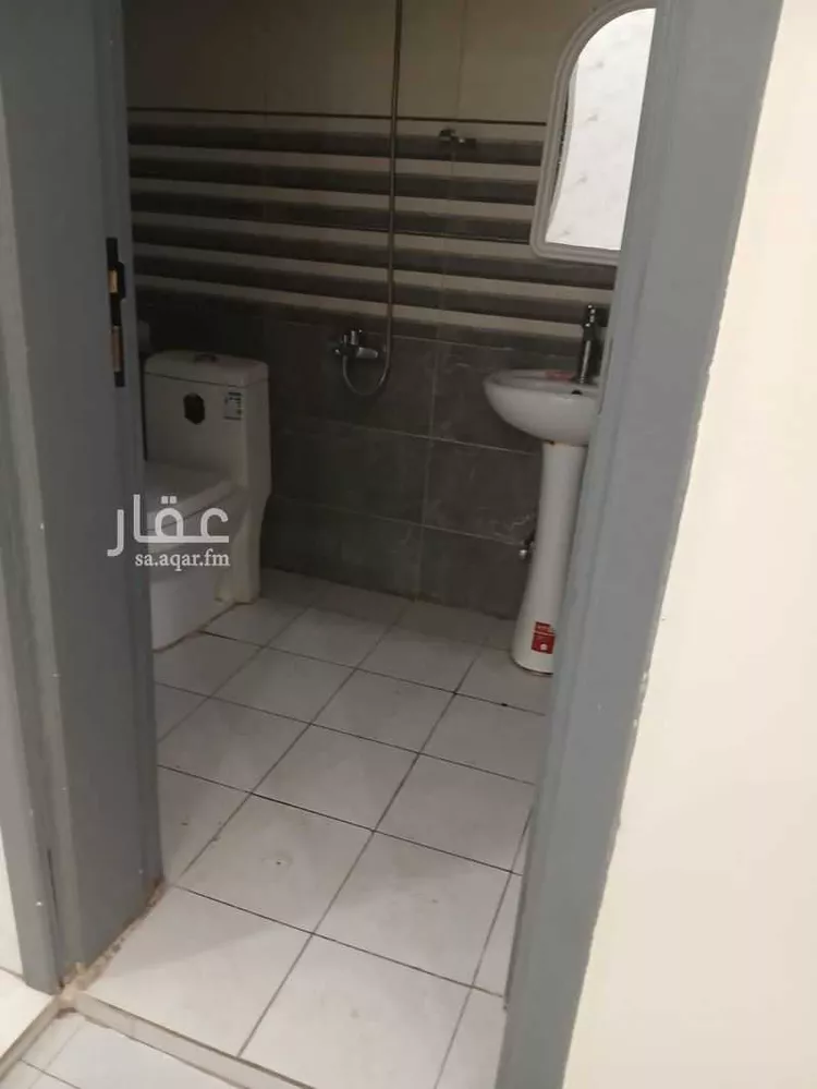 شقة للإيجار في حي الضاحي الشرقي, مدينة بريده, منطقة القصيم