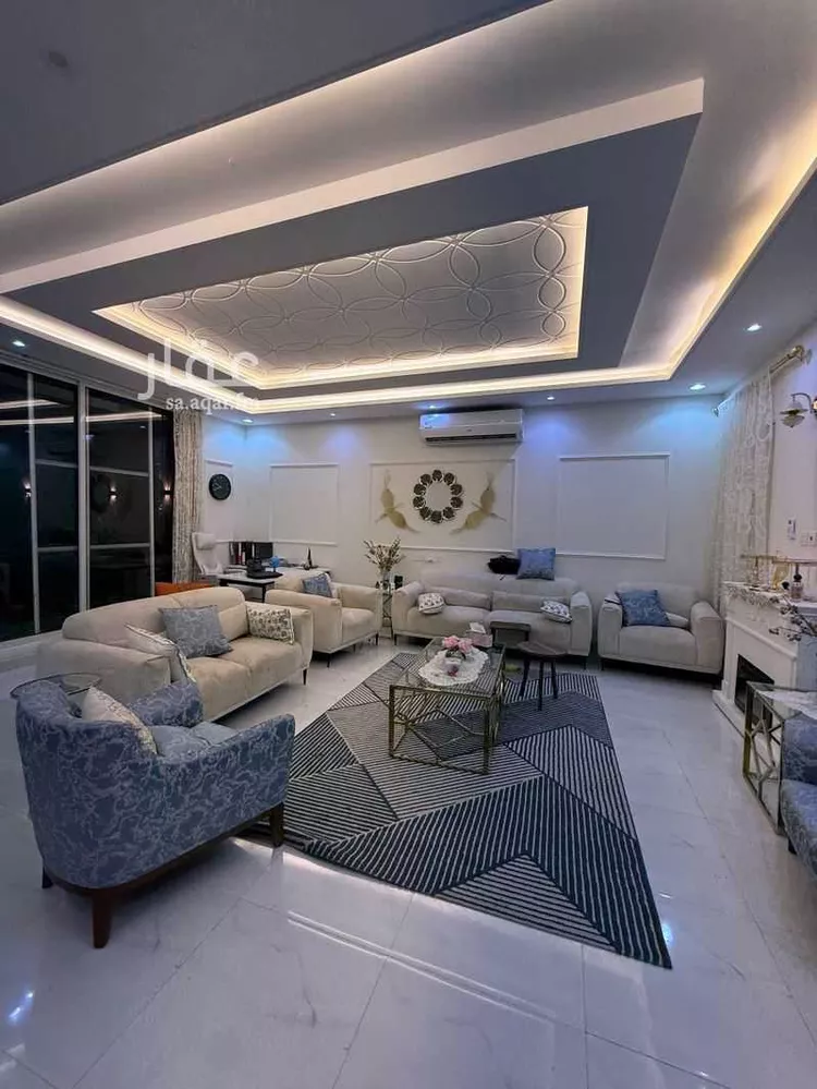 فيلا للبيع في شارع ابن المهاجر, حي المهدية, مدينة الرياض, منطقة الرياض صورة 3