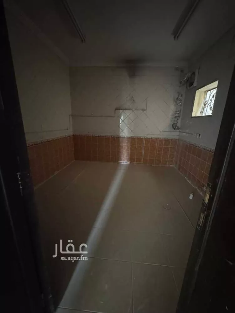 شقة للإيجار في شارع الشيخ صالح بن غصون, حي الملز, مدينة الرياض, منطقة الرياض صورة 3