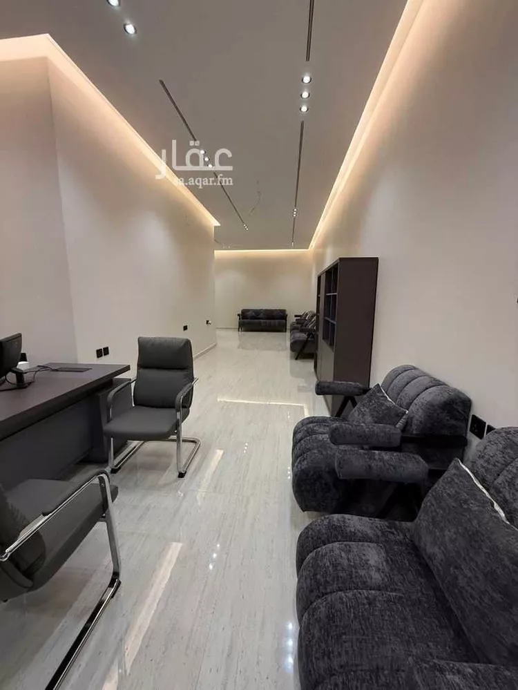 مكتب للبيع في شارع سيف الدين الخطيب, حي المهدية, مدينة الرياض, منطقة الرياض صورة 2