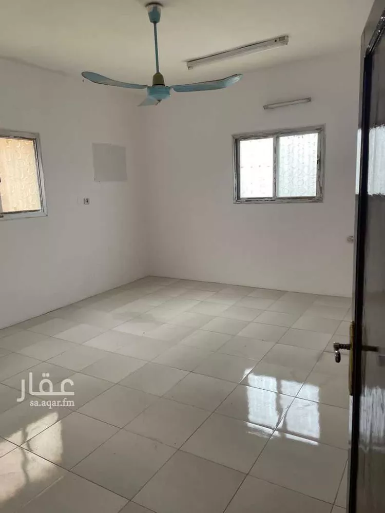 شقة للإيجار في شارع الملك عبدالله ابن عبدالعزيز سعود, حي الخالدية, مدينة الدرعية, منطقة الرياض صورة 4