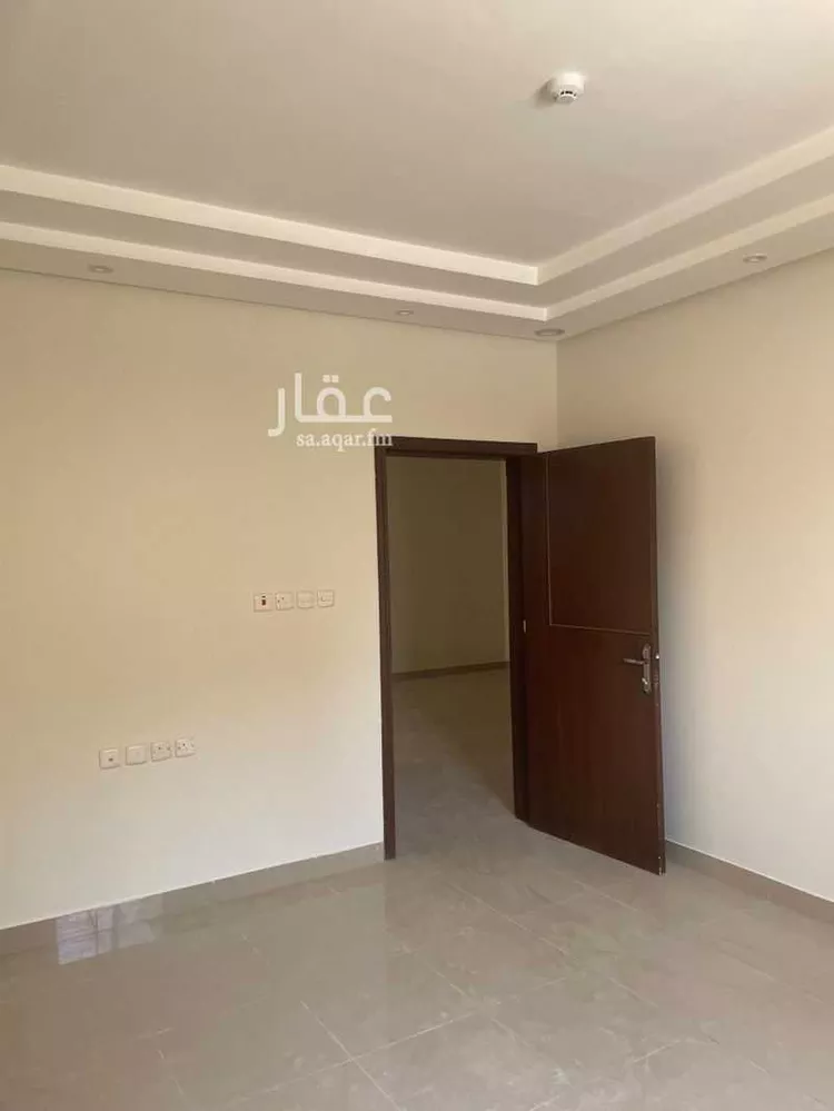 مكتب تجاري للإيجار في شارع الملك عبدالعزيز ابن عبدالرحمن سعود, حي الخالدية, مدينة الدرعية, منطقة الرياض 6