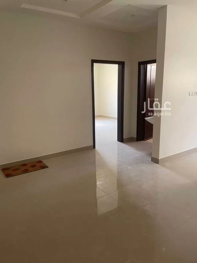 Commercial Office for Rent in Ad Diriyah Al Khalidiyah صورة 2