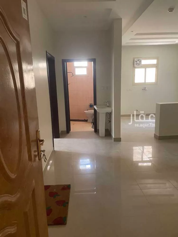 Commercial Office for Rent in Ad Diriyah Al Khalidiyah صورة 5