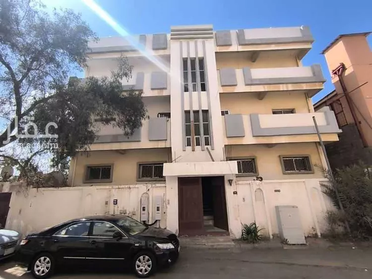 عمارة للبيع في شارع شارع الحداد, حي العرين, مدينة أبها, منطقة عسير