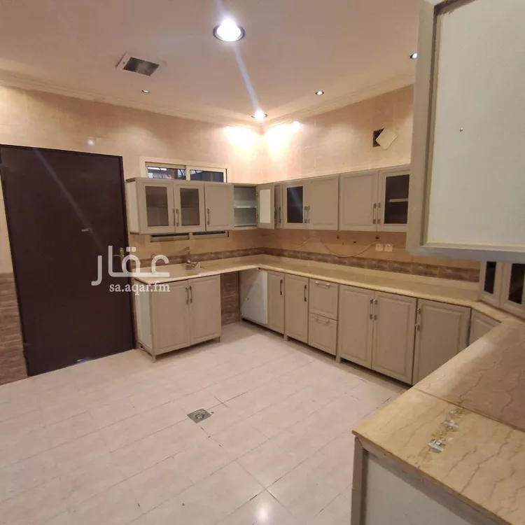 Floor for Rent in Riyadh Al Aqiq