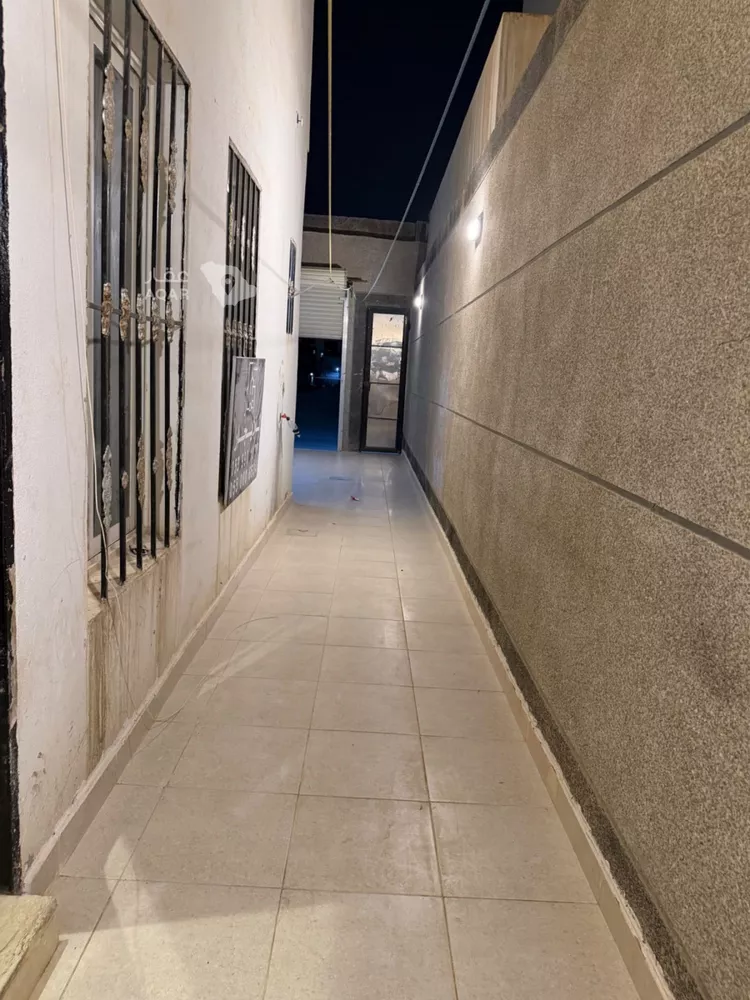 فيلا للبيع في شارع محمد تاويد الطنجي, حي البيان, مدينة الرياض, منطقة الرياض 8