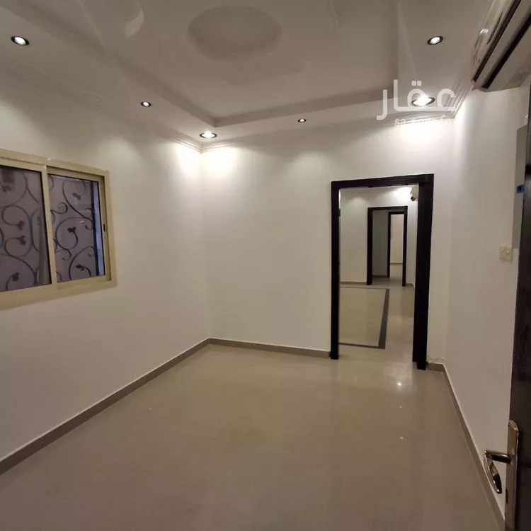 Floor for Rent in Riyadh Al Aqiq 11