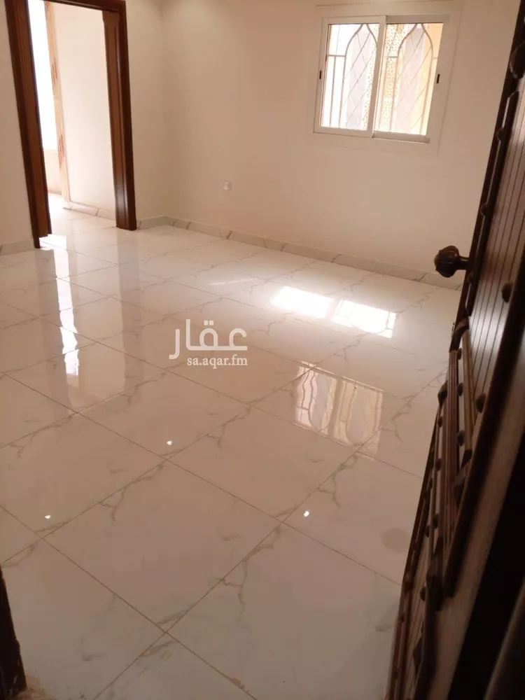 شقة للإيجار في شارع وادي النعمان, حي العزيزية, مدينة جدة, منطقة مكة المكرمة صورة 2