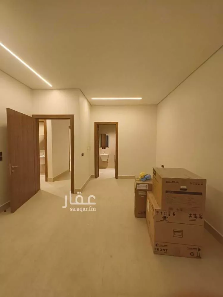دور للبيع في شارع الفروسية, حي الربيع, مدينة الرياض, منطقة الرياض صورة 4