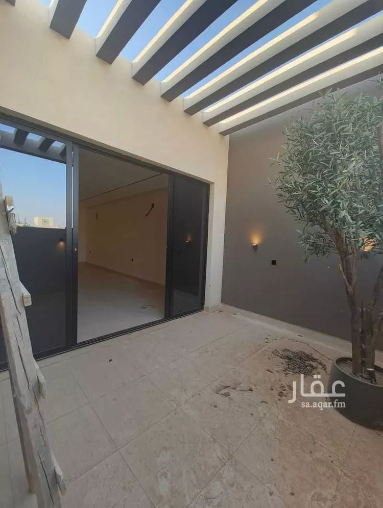 دور للبيع في شارع الفروسية, حي الربيع, مدينة الرياض, منطقة الرياض صورة 2