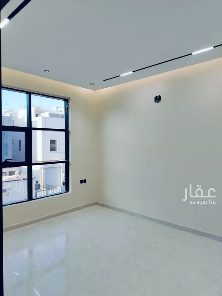 فيلا للبيع في شارع رقم 395, حي المونسية, مدينة الرياض, منطقة الرياض صورة 3