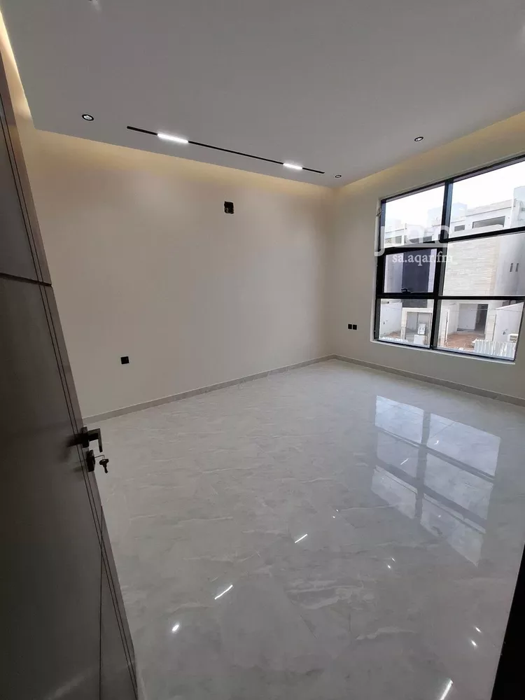 فيلا للبيع في شارع رقم 395, حي المونسية, مدينة الرياض, منطقة الرياض صورة 2
