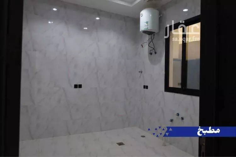 دور للبيع في شارع عمر الصفار, حي المرجان, مدينة الرياض, منطقة الرياض صورة 2