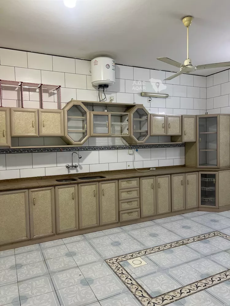 شقة للإيجار في شارع الربيع, حي المروج, مدينة أبها, منطقة عسير 6