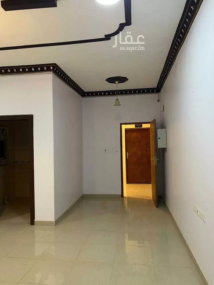 مكتب تجاري للإيجار في شارع الطائف, حي ظهرة لبن, مدينة الرياض, منطقة الرياض صورة 2