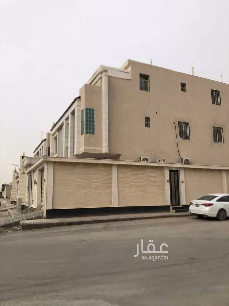 فيلا للبيع في شارع أحمد بن القاسم, حي المهدية, مدينة الرياض, منطقة الرياض صورة 3