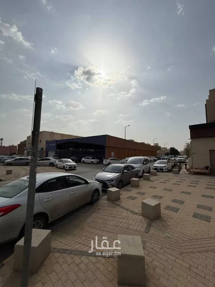 عمارة للبيع في شارع عبيدالله الأسدي, حي الشفاء, مدينة الرياض, منطقة الرياض 1 صورة