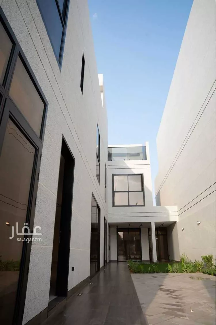 فيلا للبيع في شارع إبراهيم العقيلي, حي عرقة, مدينة الرياض, منطقة الرياض صورة 2