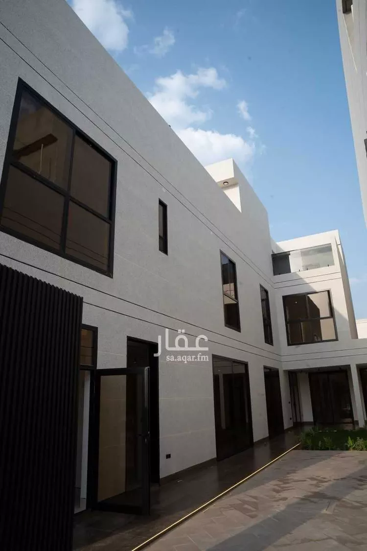 فيلا للبيع في شارع إبراهيم العقيلي, حي عرقة, مدينة الرياض, منطقة الرياض صورة 3
