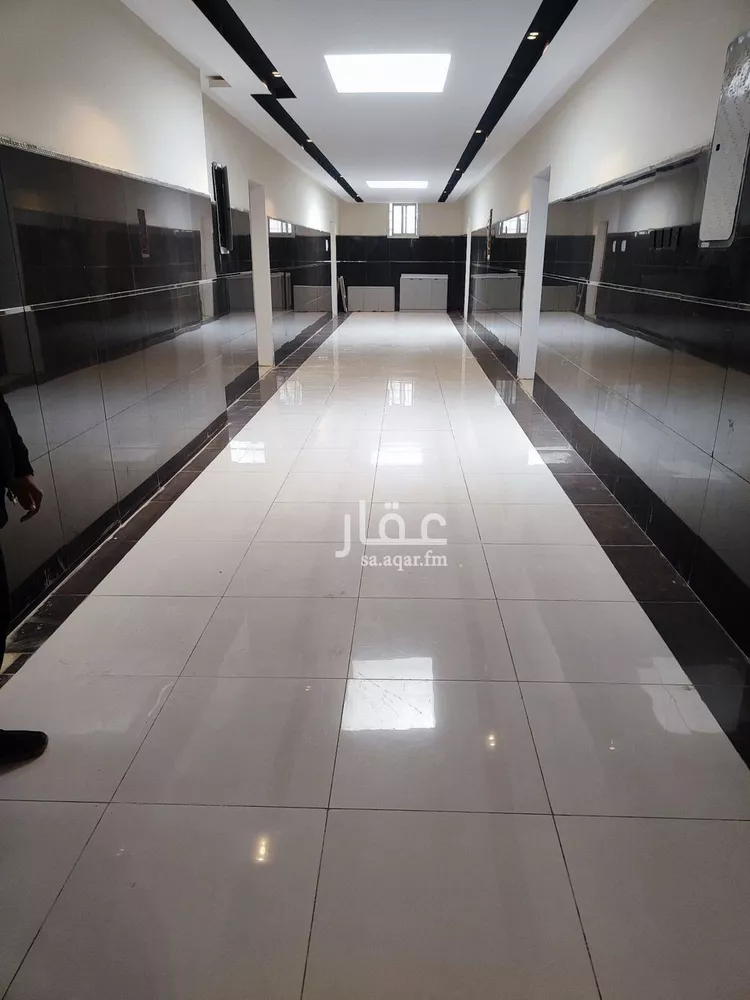 شقة للإيجار في شارع طريق الامام عبدالله بن سعود بن عبدالعزيز الفرعى, حي إشبيلية, مدينة الرياض, منطقة الرياض