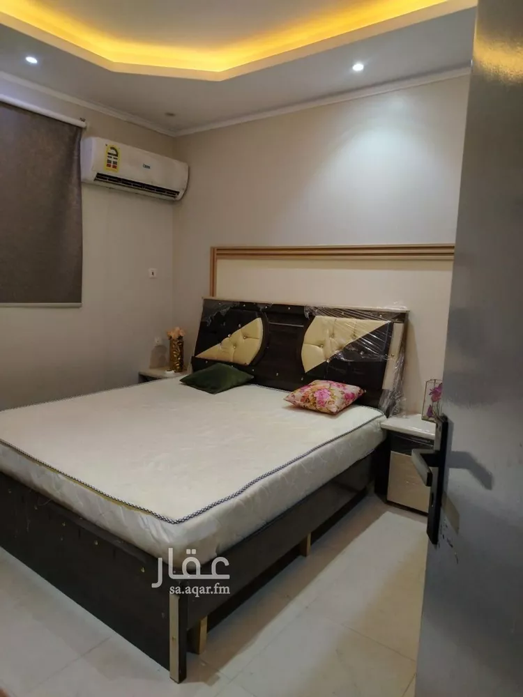 شقة للإيجار في شارع طريق الامام عبدالله بن سعود بن عبدالعزيز الفرعى, حي إشبيلية, مدينة الرياض, منطقة الرياض صورة 2