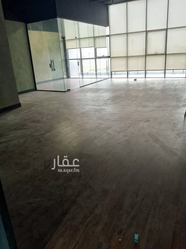 مكتب تجاري للإيجار في شارع وادي الساحل, حي الرمال, مدينة الرياض, منطقة الرياض صورة 4