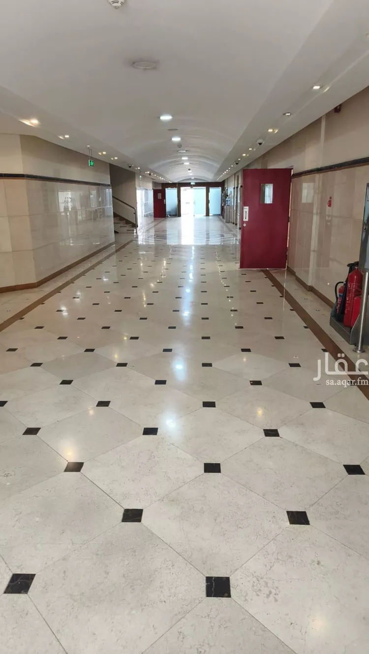عمارة للإيجار في شارع العليا, حي المروج, مدينة الرياض, منطقة الرياض 11