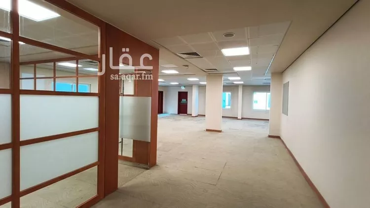 عمارة للإيجار في شارع العليا, حي المروج, مدينة الرياض, منطقة الرياض 12