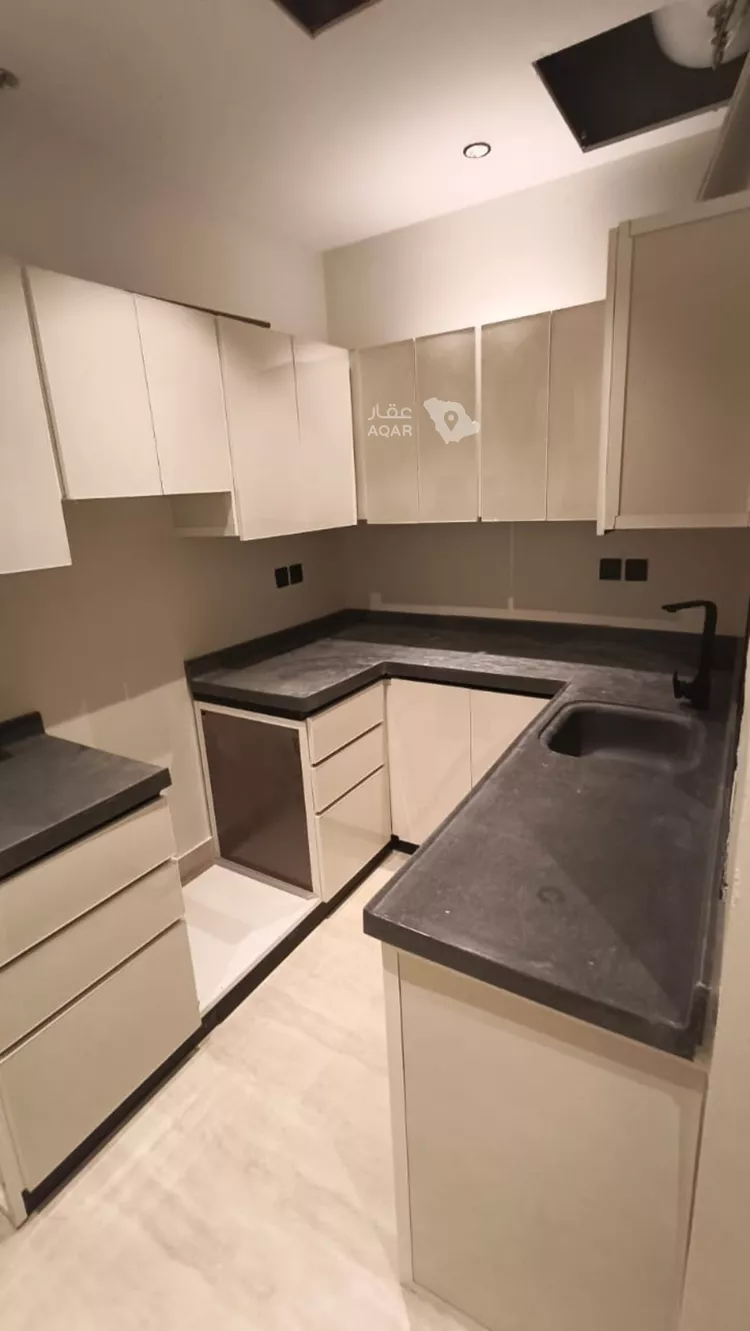 Apartment for Rent in Riyadh Al Hamra 5