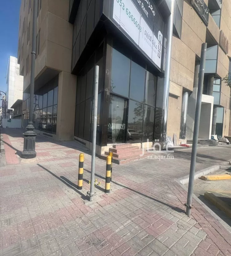 محل للإيجار في شارع خادم الحرمين الشريفين الملك عبد الله بن عبد العزيز, حي الخبرالشمالية, مدينة الخبر صورة 2
