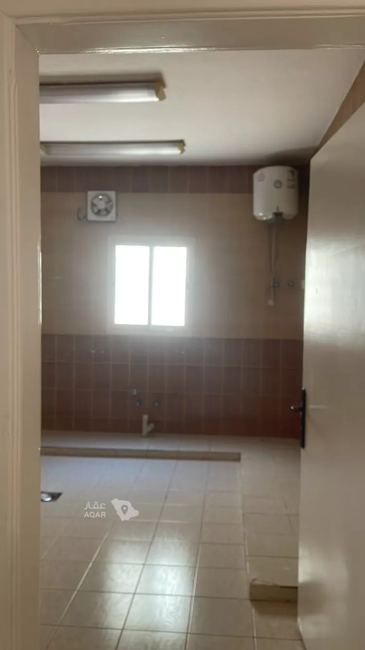 شقة للإيجار في شارع بلجرشي ، حي ظهرة لبن ، الرياض ، منطقة الرياض صورة 2