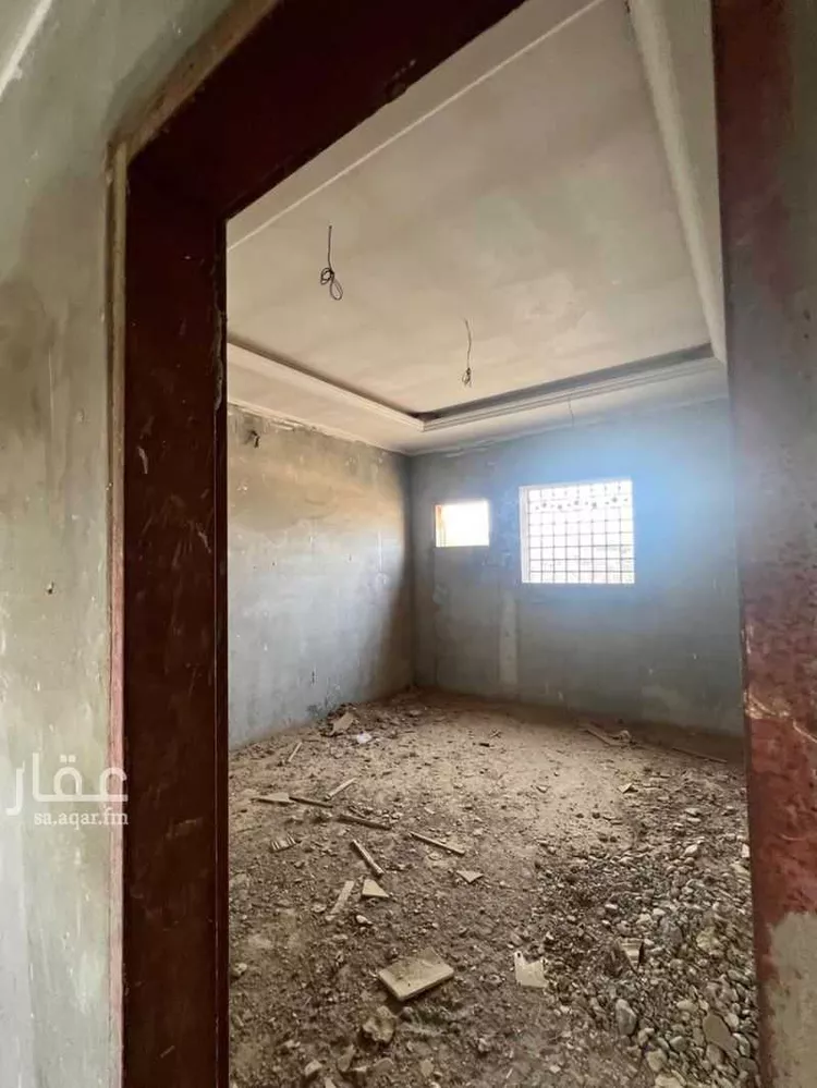 بيت للبيع في شارع أحمد بن عبد الرحمن الأشبوني ، نشمة ، فرعة غامد الزناد