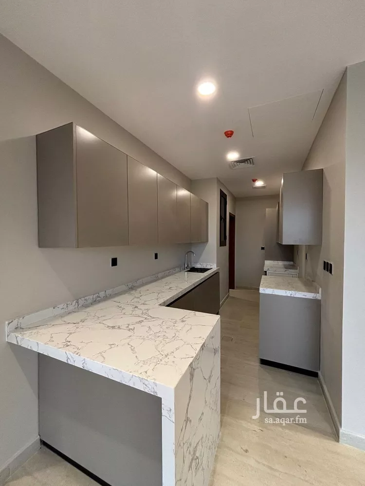 شقة للإيجار في شارع الالمعي, حي البندرية, مدينة الخبر, المنطقة الشرقية صورة 4