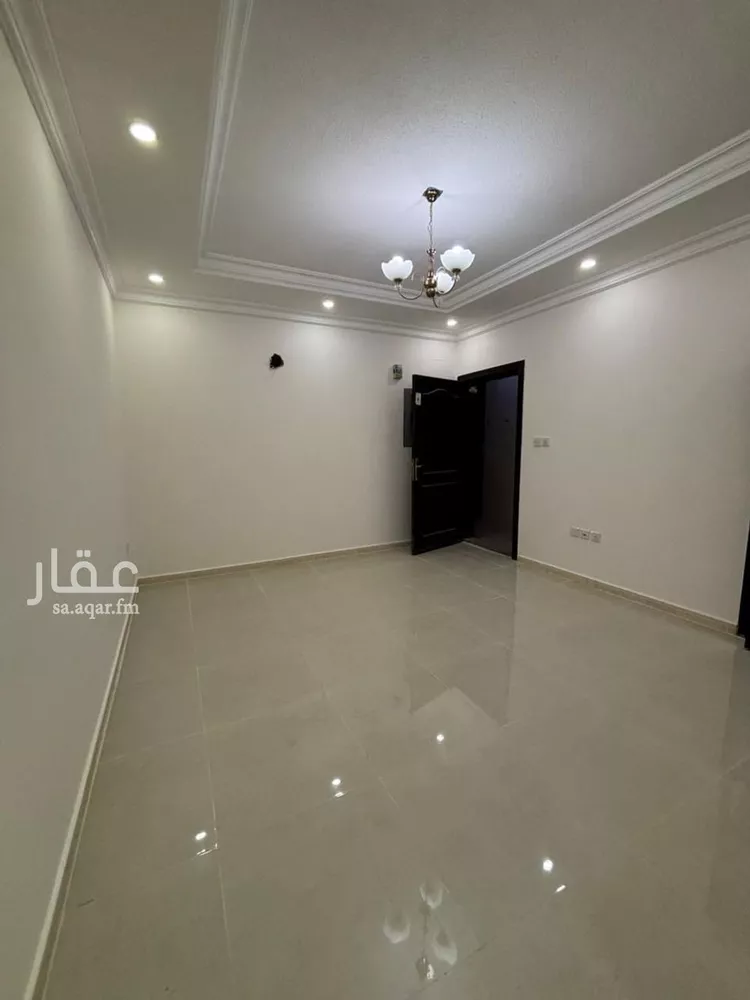 شقة للإيجار في شارع الامير هذلول ابن عبدالعزيز, حي مدينة العمال, مدينة الخبر, المنطقة الشرقية صورة 2
