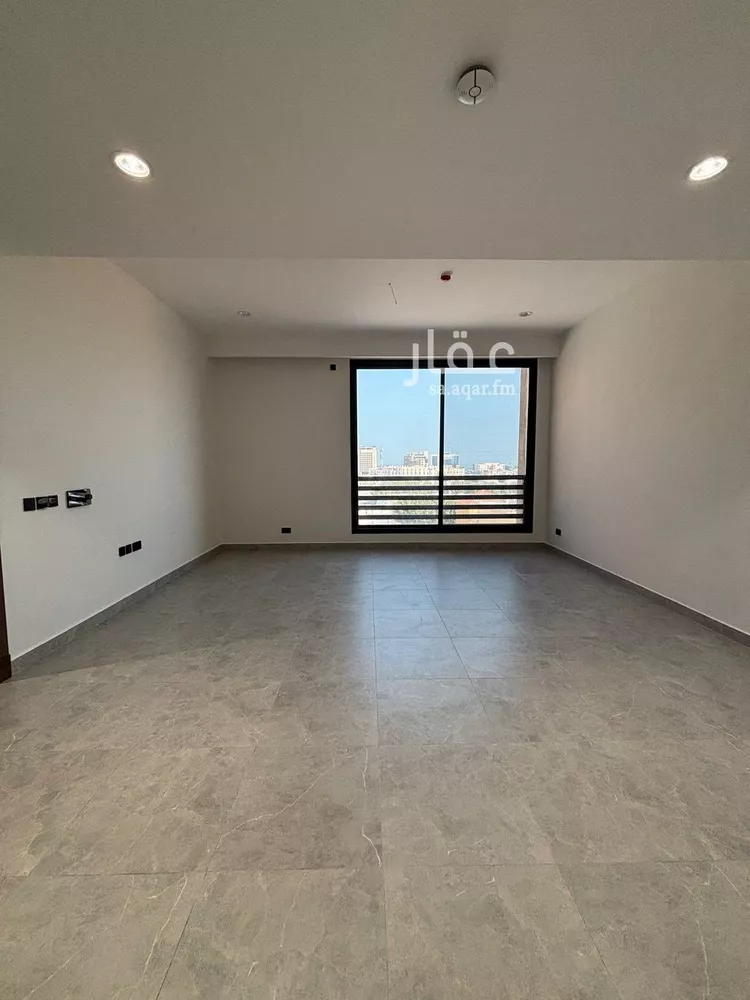 شقة للبيع في شارع اسحاق بن قبيصة الخزاعي, حي البندرية, مدينة الخبر, المنطقة الشرقية