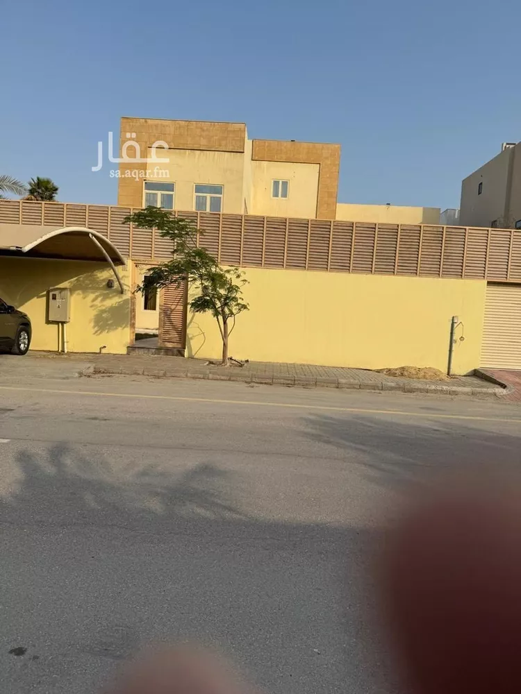 فيلا للإيجار في حي الكورنيش, مدينة الخبر, المنطقة الشرقية