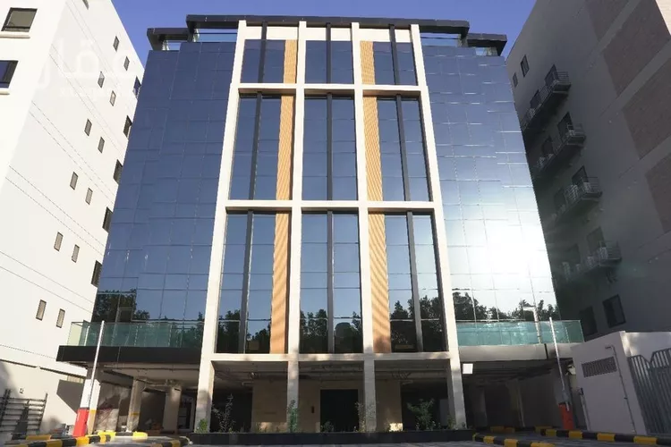 شقة للإيجار في شارع الالمعي, حي البندرية, مدينة الخبر, المنطقة الشرقية صورة 2