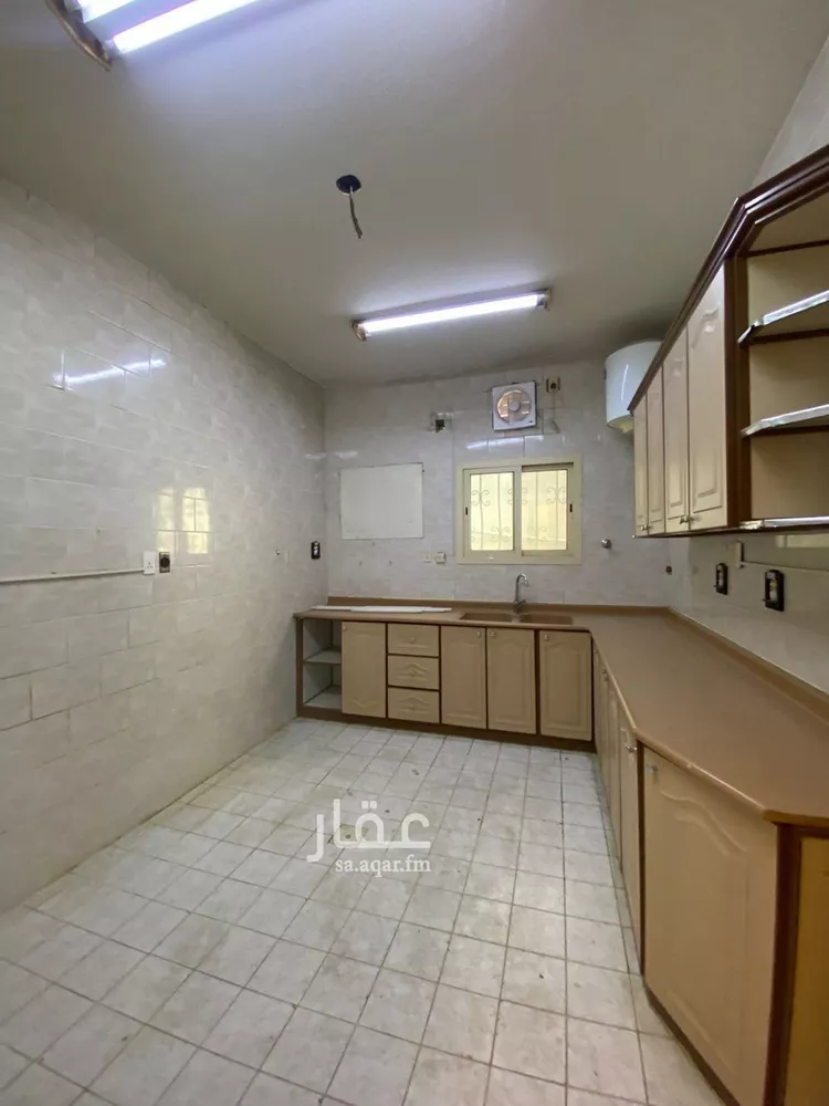 شقة للإيجار في حي البندرية, مدينة الخبر, المنطقة الشرقية 7