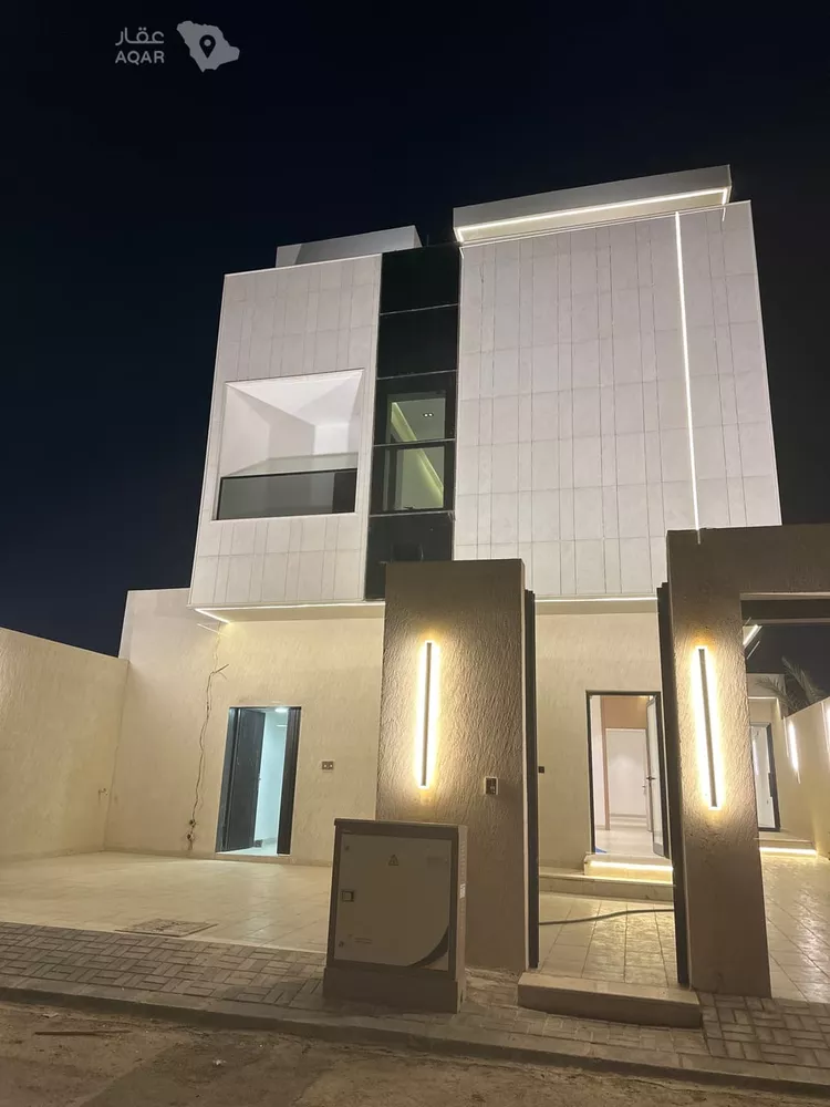 Floor for Sale in Riyadh Al Maizilah