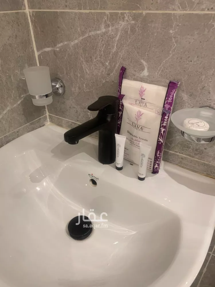 شقة مفروشة للحجز في شارع الأقطار ، حي القيروان ، الرياض ، منطقة الرياض صورة 3